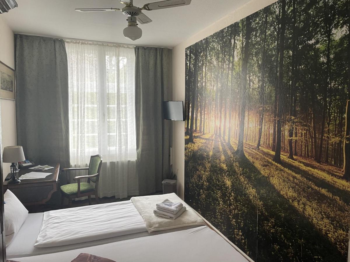 Hotel Jaegerhof Kettwig Есен Стая снимка