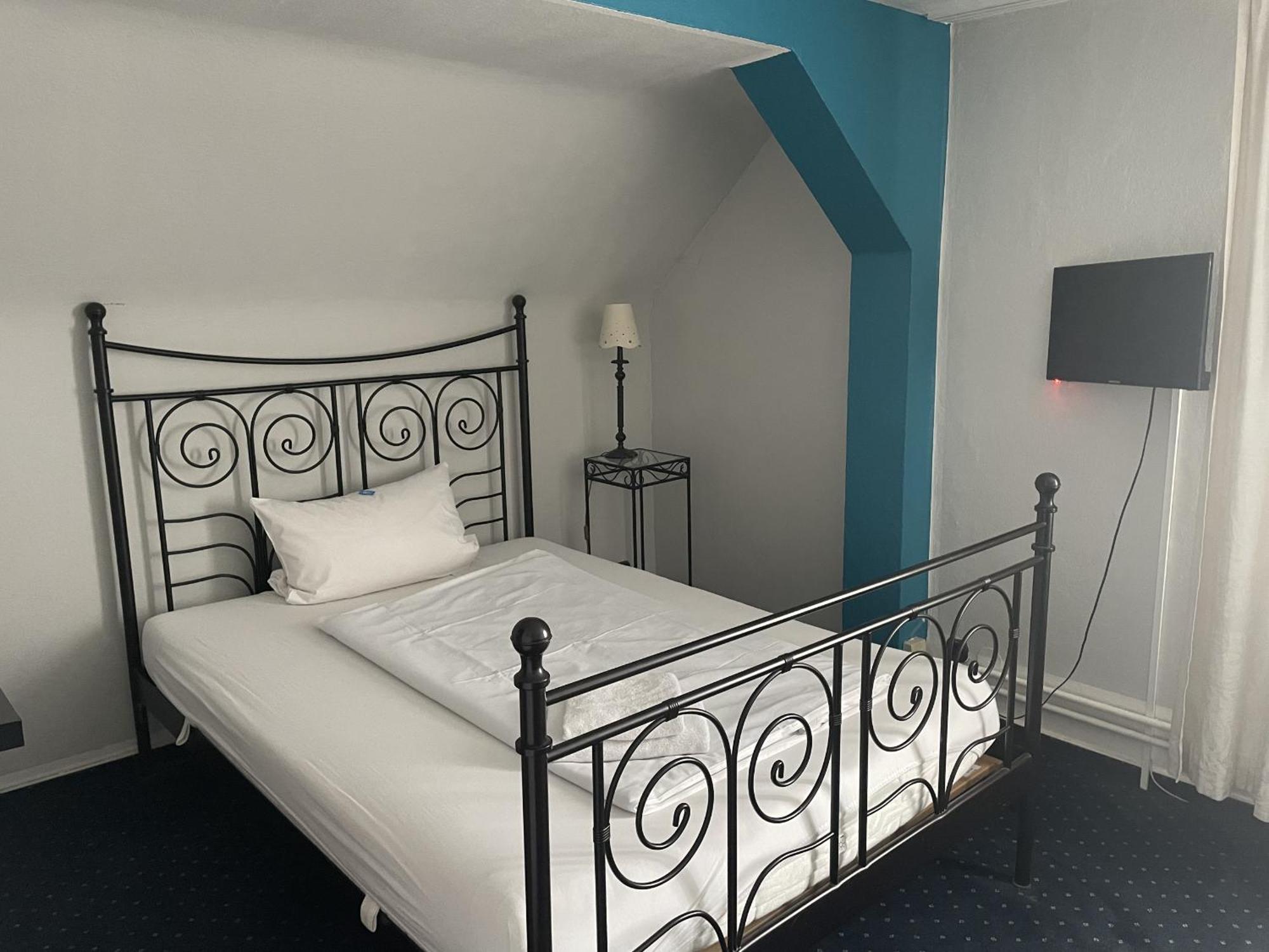 Hotel Jaegerhof Kettwig Есен Стая снимка