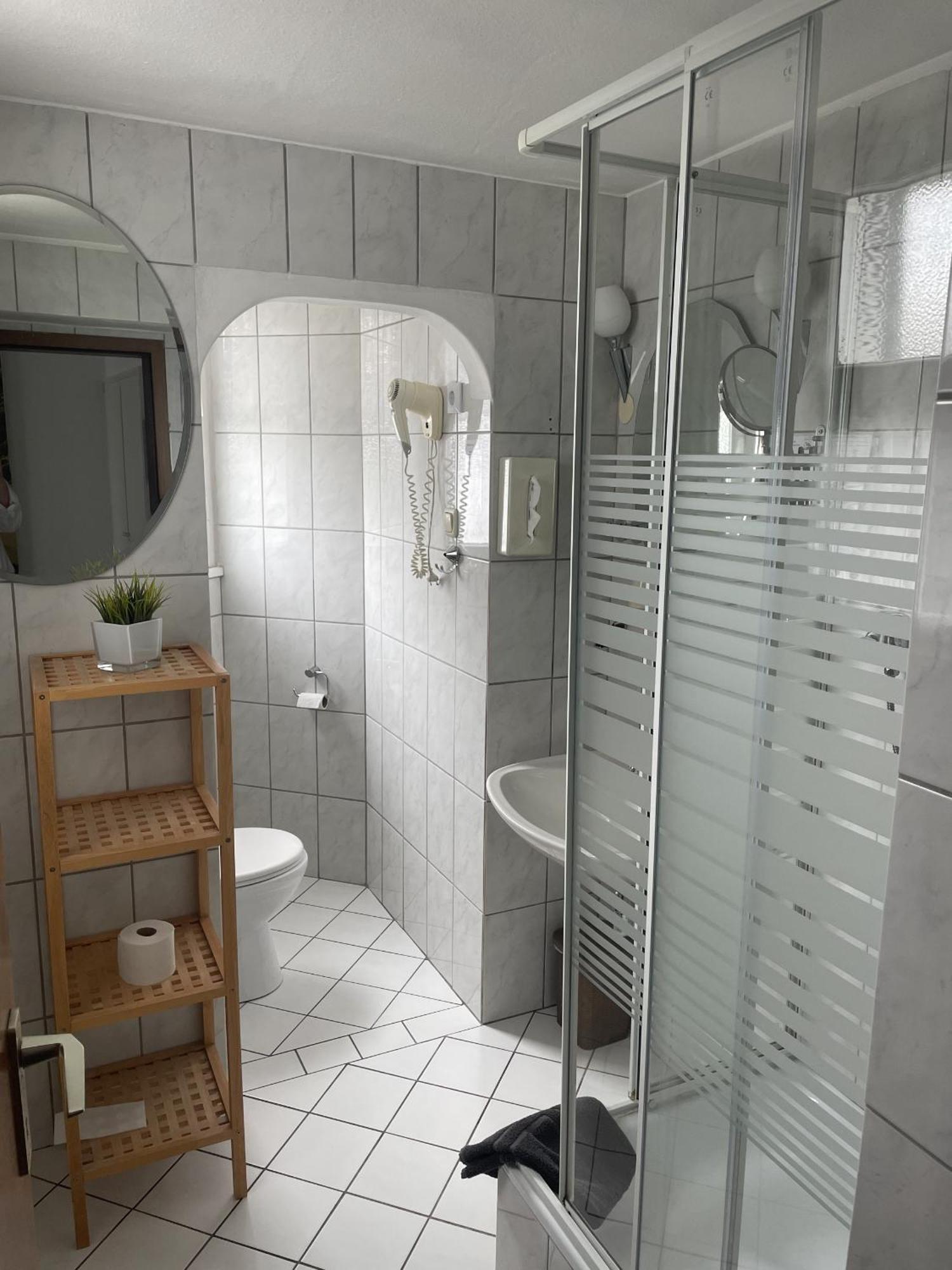 Hotel Jaegerhof Kettwig Есен Стая снимка