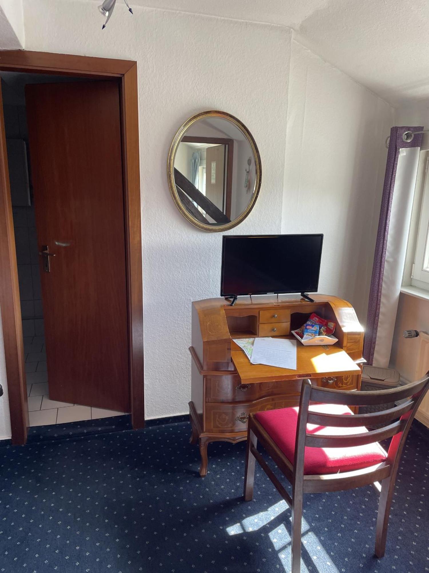Hotel Jaegerhof Kettwig Есен Стая снимка