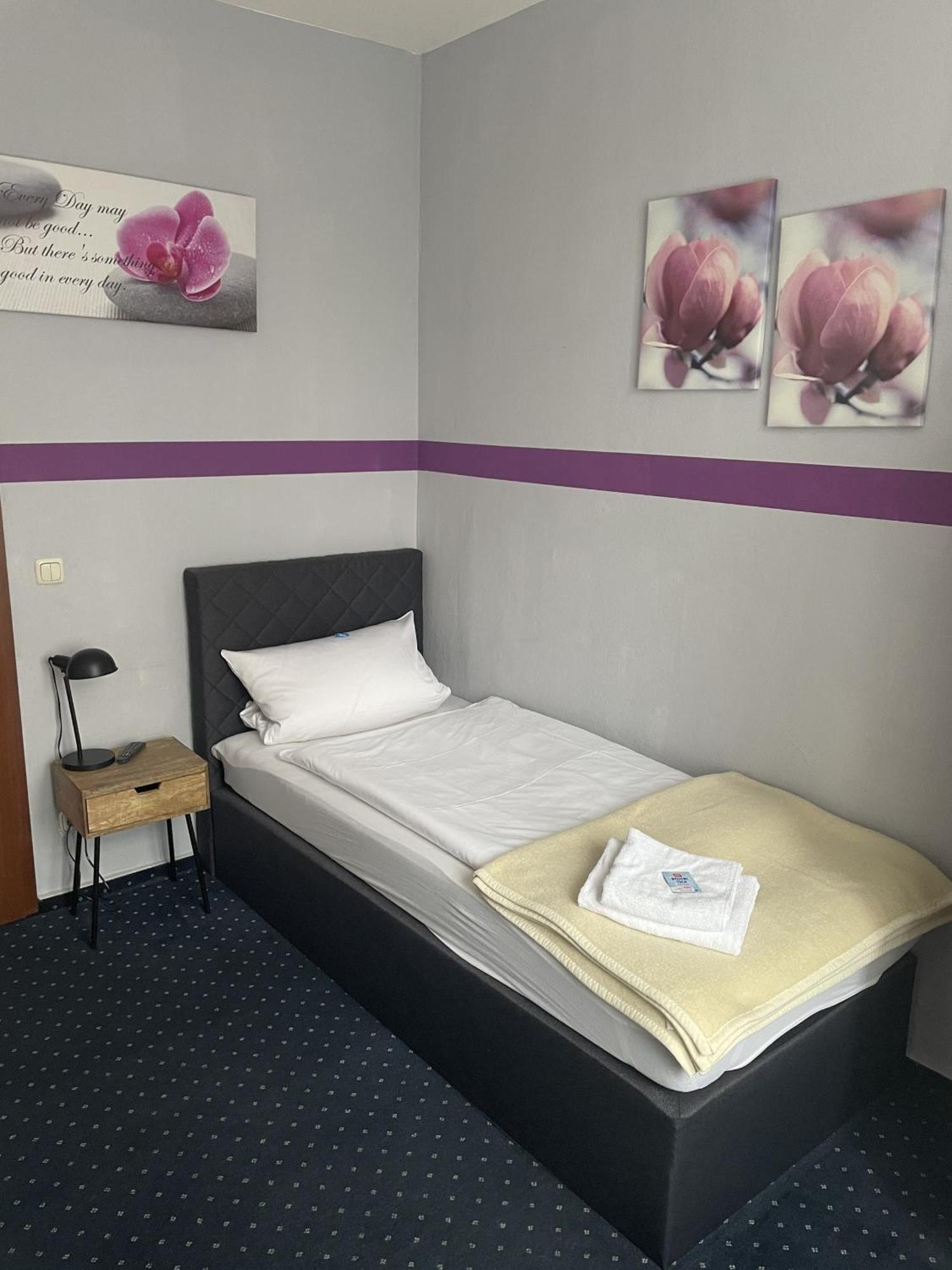 Hotel Jaegerhof Kettwig Есен Стая снимка