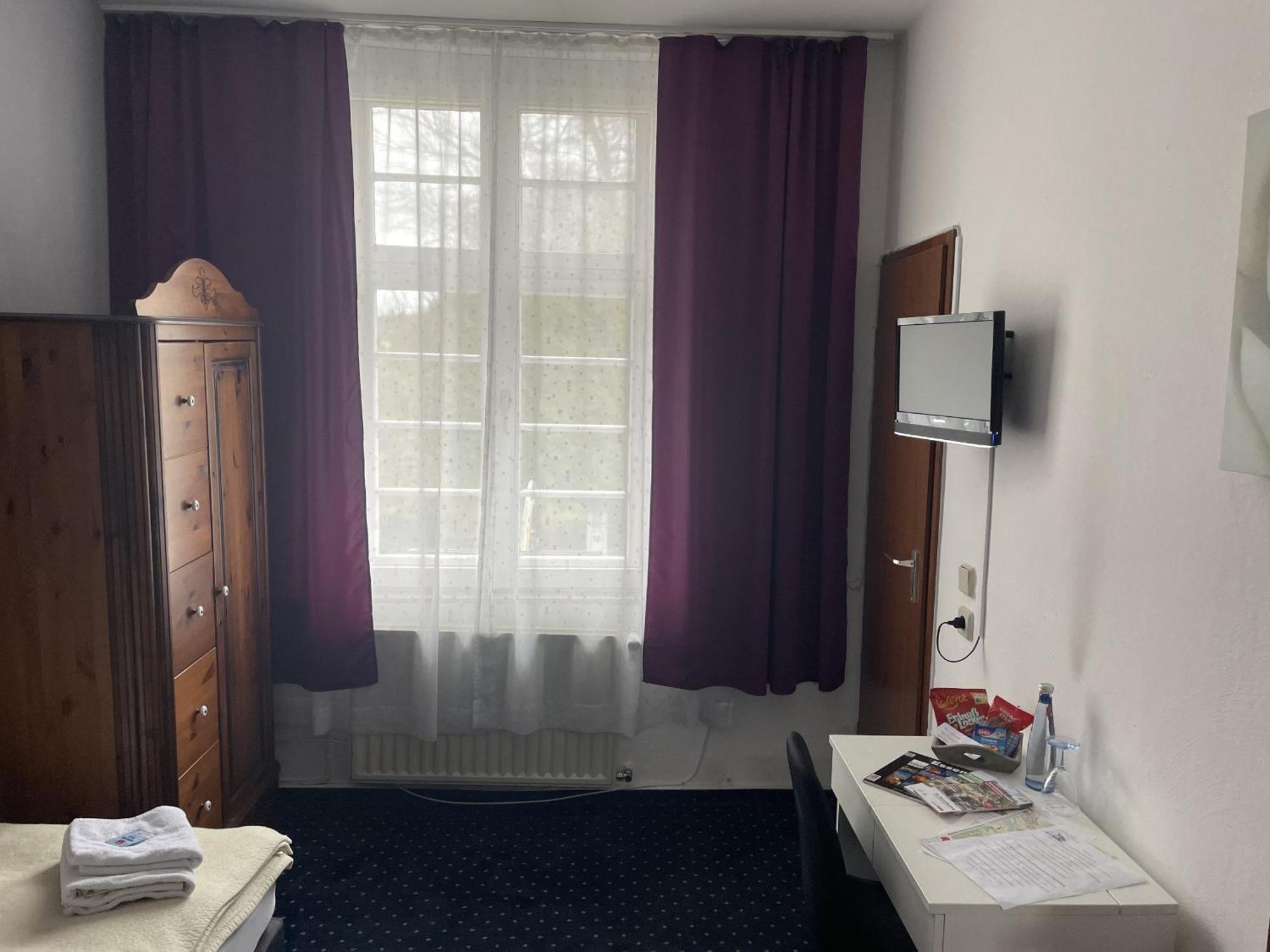 Hotel Jaegerhof Kettwig Есен Стая снимка