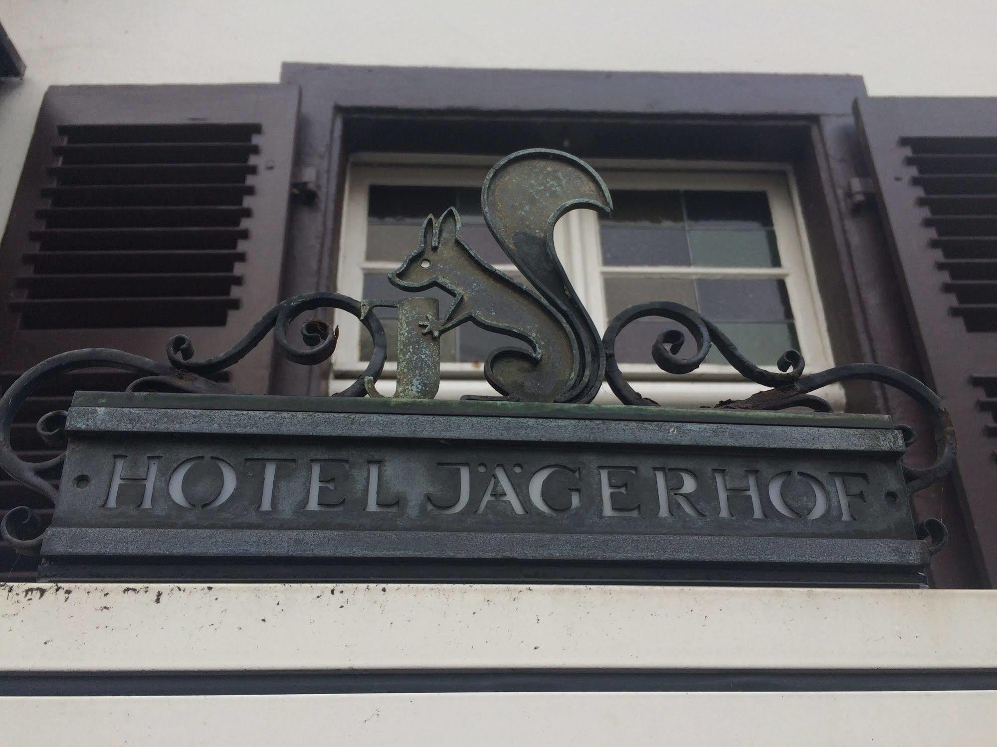 Hotel Jaegerhof Kettwig Есен Екстериор снимка